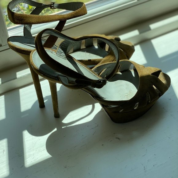 Sergio Rossi Suede Heels - Picture 2 of 2